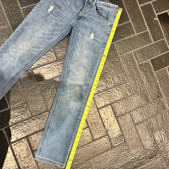 Junior Hudson size 16 distressed straight leg Jeans - Picture 6 of 7